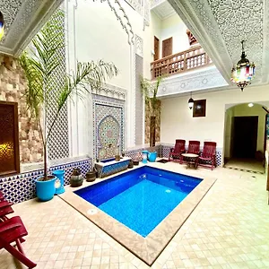 Guest house Nouhal